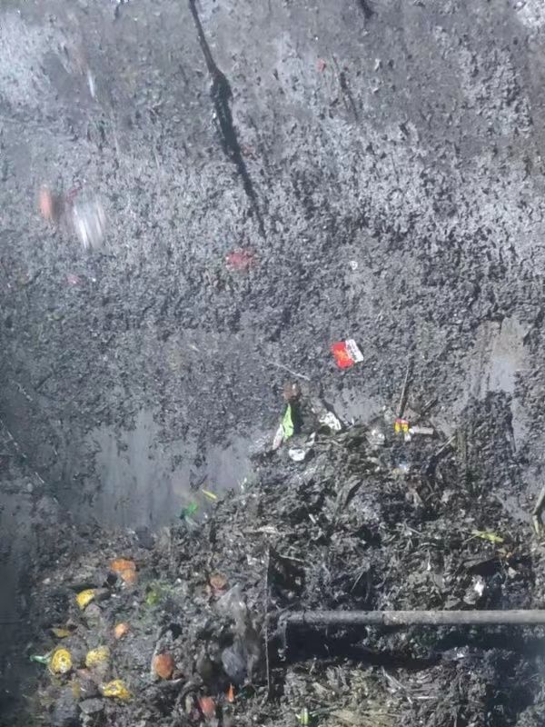 江城污水池清理